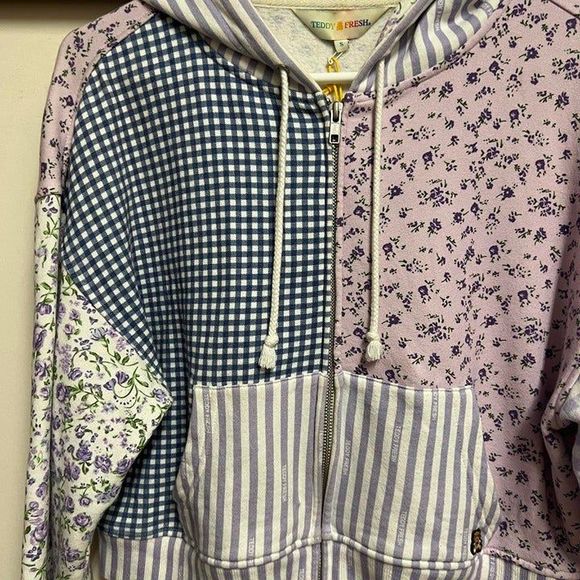 Teddy Fresh Women's Lavender Floral Patchwork Zip-Up - Picture 3 of 4
